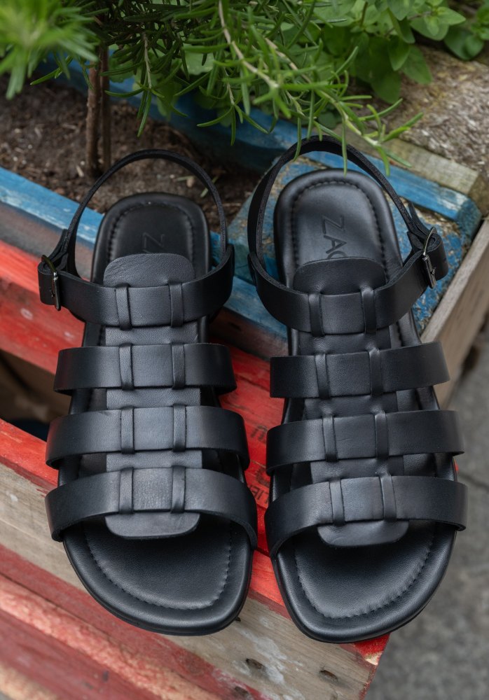 Eloq Black